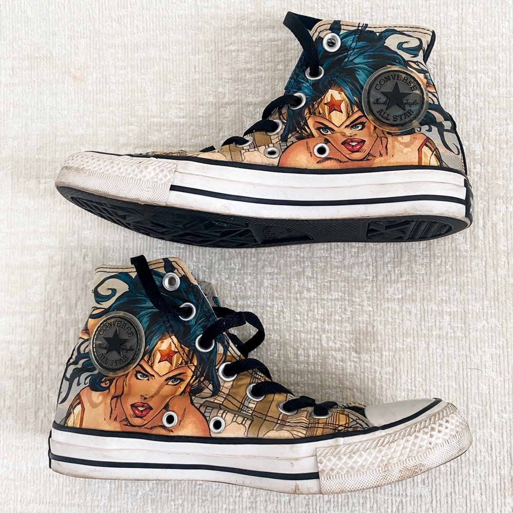 Converse High-Top Sneakers with Blue and Black Accents